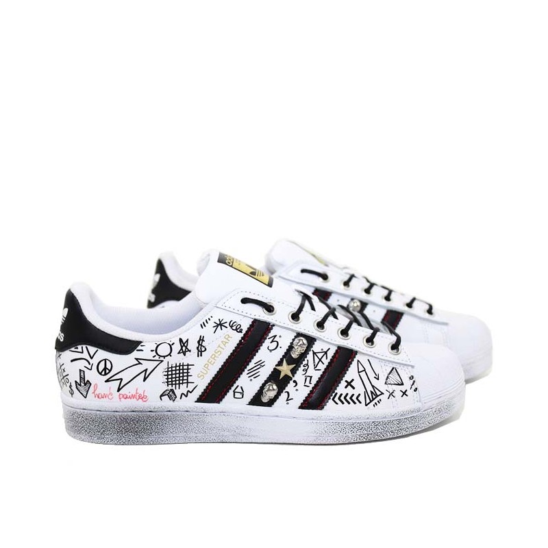 ADIDAS CARTOON STUD