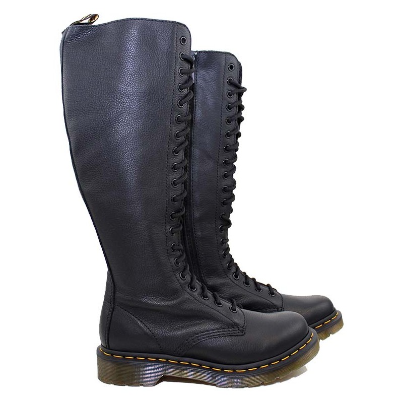 DR. MARTENS 1B60 VIRGINIA