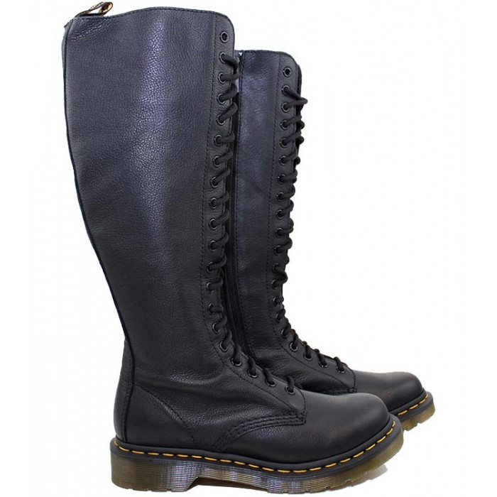 DR. MARTENS 1B60 VIRGINIA