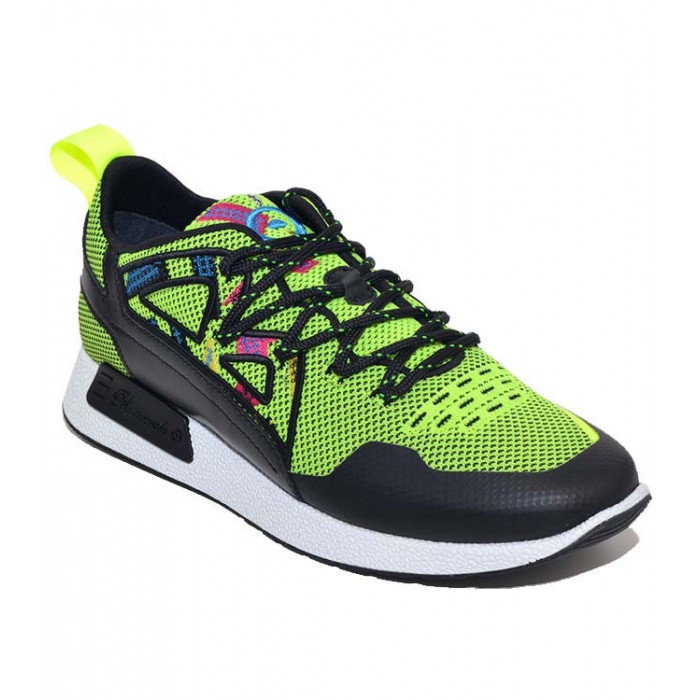 Currents season musthave Barracuda shoes on sale  Regina Shoes