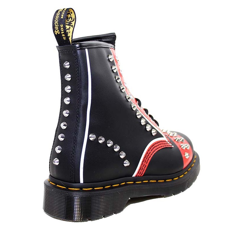 DR. MARTENS 1460 STUD HERO BACKHAND